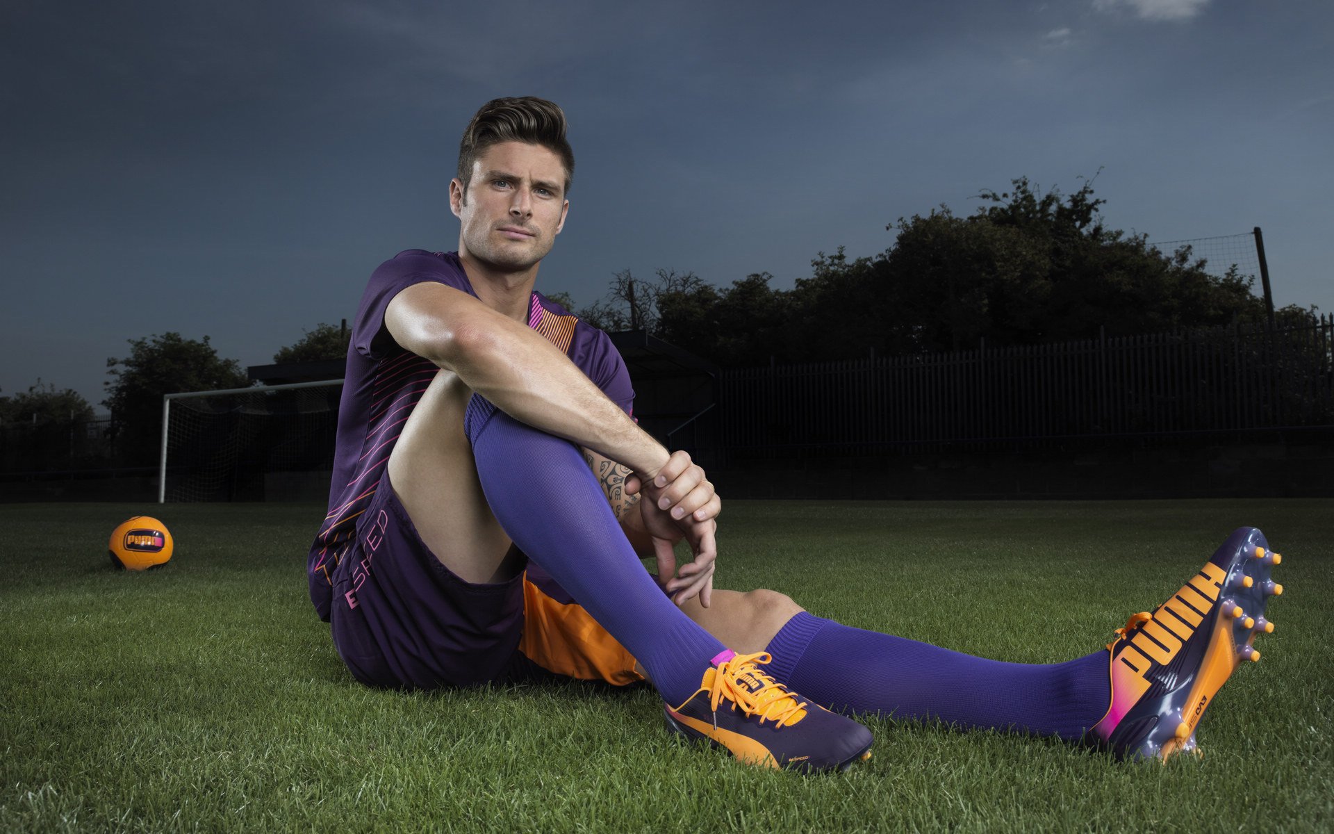 mk体育官网下载安装-新球衣谍照曝光!英格兰球迷:这真的帅到爆,英格兰球服2021